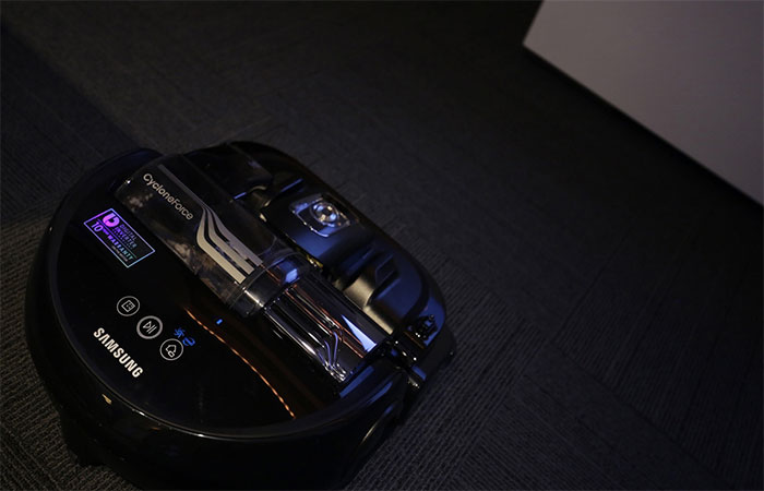 The End Point of Robotic Cleaning Systems; POWERbot VR7000